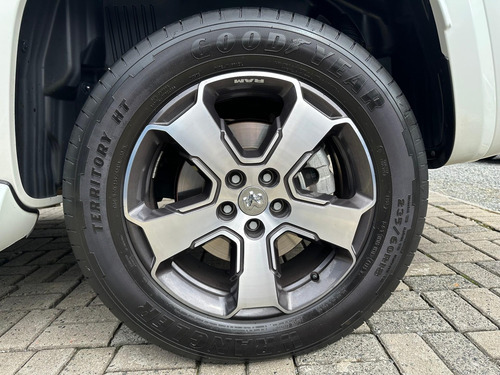 RAM Ram 2.0 TB 4X4 LARAMIE DIESEL AUTOMÁTICO