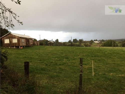 Se Vende Campo Con Casa Rustica Y Cabañas En Sector Coquiao