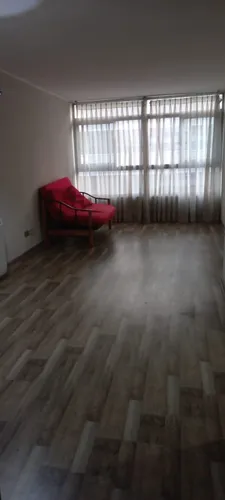 Amplio Depto 1 Dormitorio 1 Baño A Pasos De Metro Moneda
