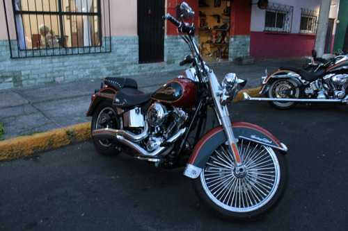 Harley Davidson Heritage Softail