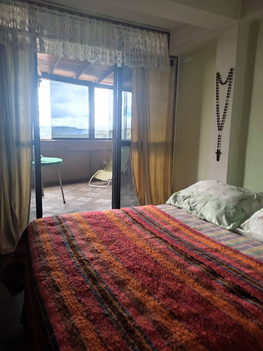 Venta De Casa En Urb. Los Haticos El Junquito