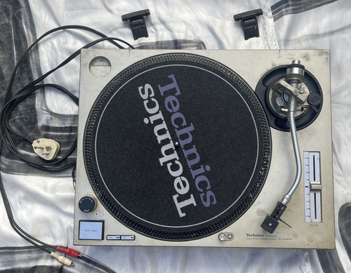 Bandeja Giradiscos Technics Sl-1200mk2 Plateado