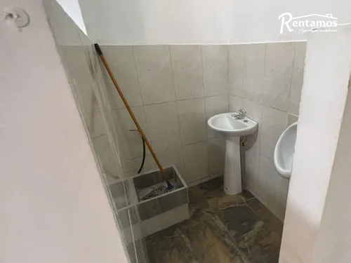Local En Arriendo En Buenos Aires. Cod A775591