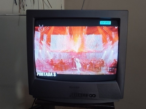 Imagen 2 de 2 de Televisor Sharp 19 Pulgadas Operativo Y Funcional