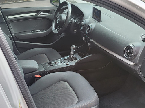 Audi A3 1.4 Sedán Dynamic At Dsg