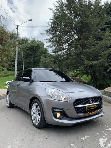 Suzuki Swift Híbrido Modelo 2022, Único Dueño,
