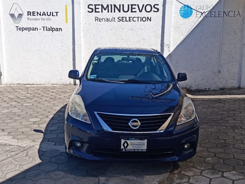 Imagen 7 de 12 de Nissan Versa Advance Ta Aa 2013