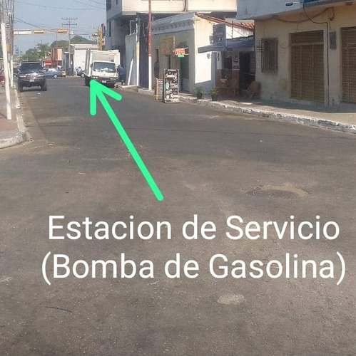 Imagen 4 de 10 de Venta Edificio Comercial Residencial. Las Candelaria. Plaza Los Almendrones