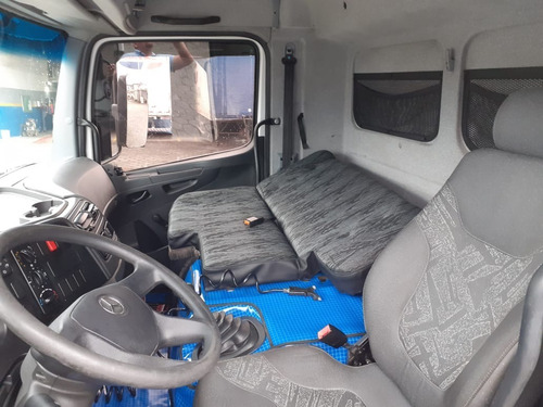 Imagem 5 de 7 de Mercedes Benz Atego 1719