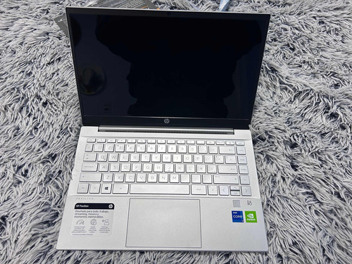Laptop Hp Pavilion 14-dv0504la (Usado)