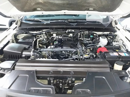 Nissan Frontier 2.3 S Cd 4x4 Mt