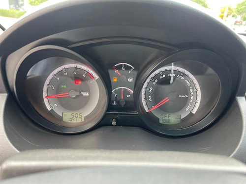 Ford Fiesta 1.0 ROCAM HATCH 8V FLEX 4P MANUAL