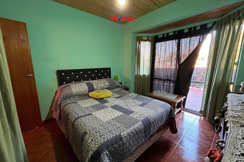 Oportunidad!! Casa En Dos Plantas + Local+ Parque!
