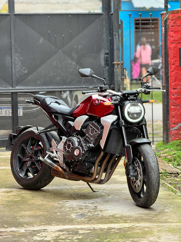 Honda Cb1000r