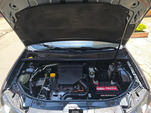 Renault Logan 1.6 Polar