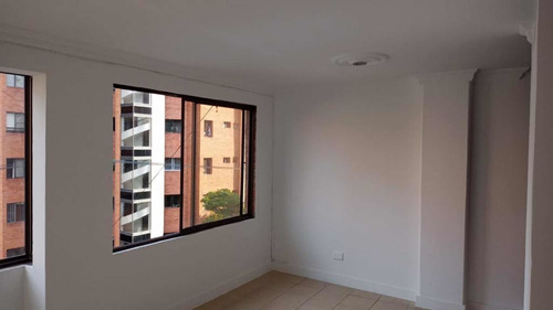 Vendo Y Permuto Apt Duplex Santa Rita  Con Reformas Para 2 Rentas Individuales 
