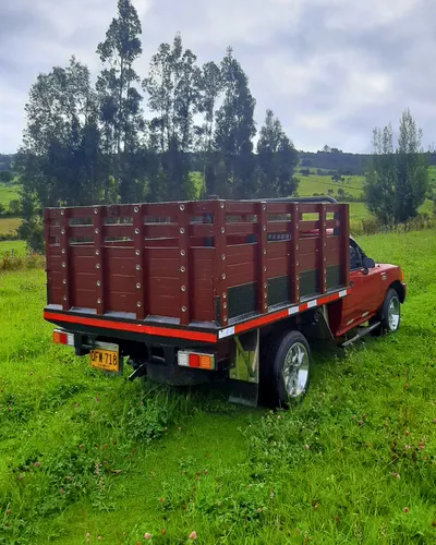 Toyota Hilux 2.4l 4x2