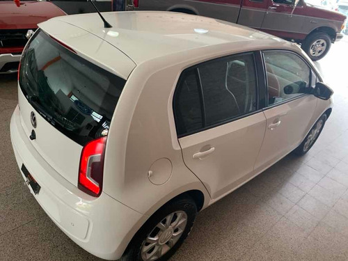 Volkswagen Up! 2015 1.0 High Up! 75cv 5 P