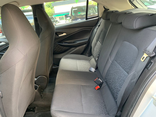 Imagem 6 de 14 de Chevrolet Onix Hatch Lt 1.0 12v Tb Flex 5p Mec. 2019/202...