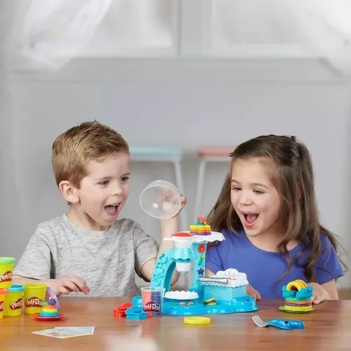 Play Doh Fiesta De Pasteles Arcoiris 7 Latas 392g