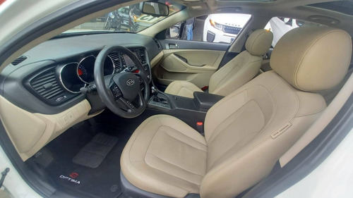 Imagem 13 de 14 de Kia Optima 2.4 Ex 16v Gasolina 4p Automático