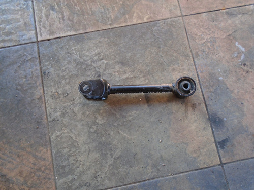 Imagen 1 de 2 de Vendo Brazo Trasero Izquierdo De Lexus Is 250, Año 2007