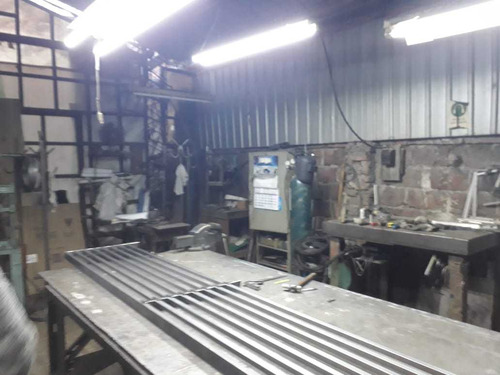 Propiedad Comercial Industrial (69274)