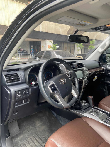 Imagen 10 de 15 de Toyota 4runner Limited 4x4