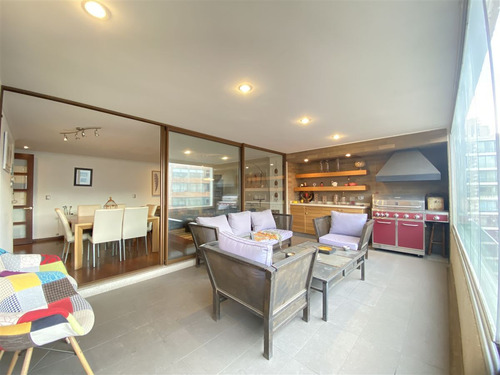 Departamento Penthouse En Venta De 5 Dorm., Alto Las Condes