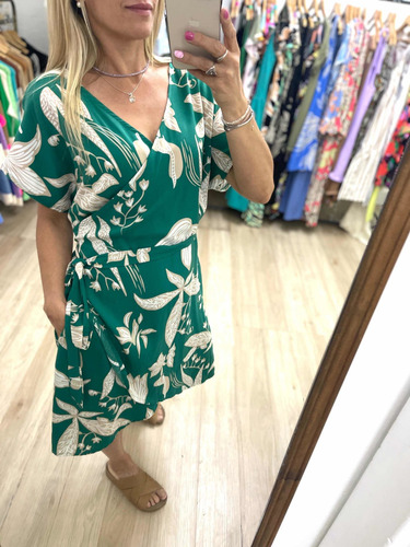 Imagen 6 de 7 de Vestido Pareo Corto Mujer The Big Shop