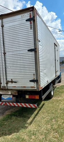Imagem 9 de 15 de Caminhão Mercedes Benz 710