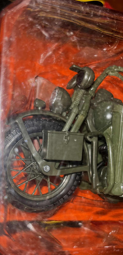 Moto Harley Davidson 1/18 Maisto 1942 Wla Flathead Militar (Usado)