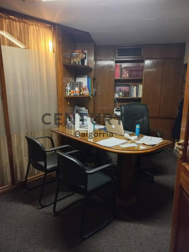 Imagen 5 de 19 de Local Comercial En Venta - Galeria - Pasaje San Martin - Id: 47387