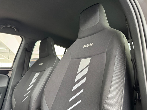 Volkswagen Up! 1.0 Run Total Flex 12V 5p