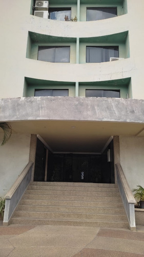 Imagen 4 de 14 de Camila Espinosa Vende Apartamento Tipo Estudio. Res. Bello Campo, Mañongo Cerca Del C.c Sambil, Valencia Carabobo