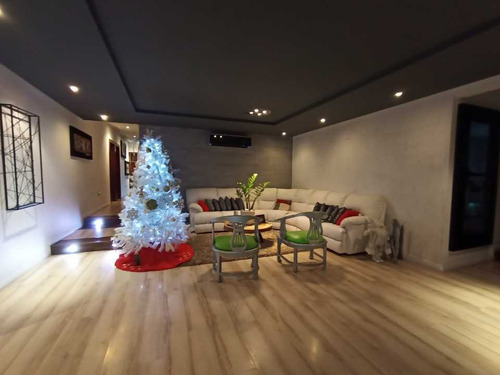 Imagen 2 de 21 de En Venta Casa En Villas De San Diego