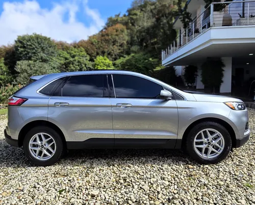 Ford Edge SEL 2.0 turbo de 245 Hp / como nueva