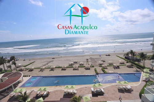 Imagen 5 de 14 de Cad Ocean Front 604. Terraza Con Vista Frontal Al Mar