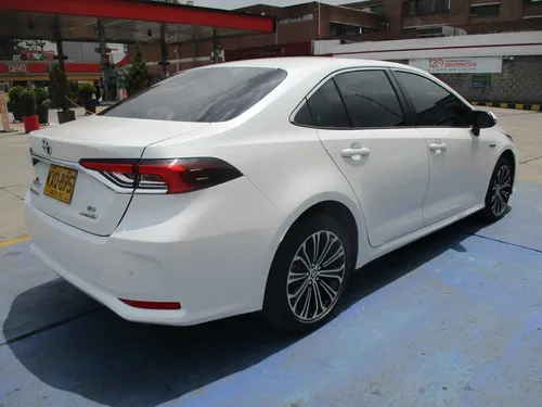 Toyota Corolla Se-g Hybrid 1800cc At Aa