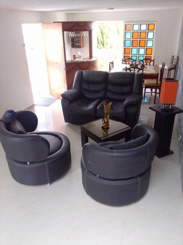 Se Vende Casa Quinta 450m2 Bosques De La Lagunita
