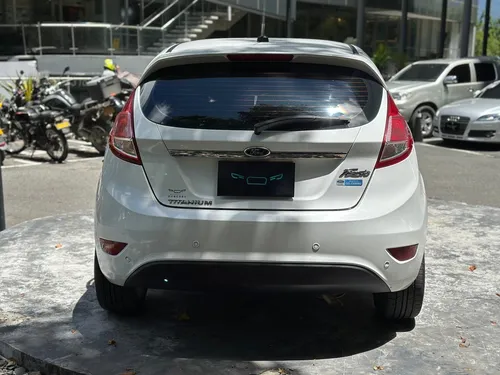 Ford Fiesta 1.6 Hatchback Titanium