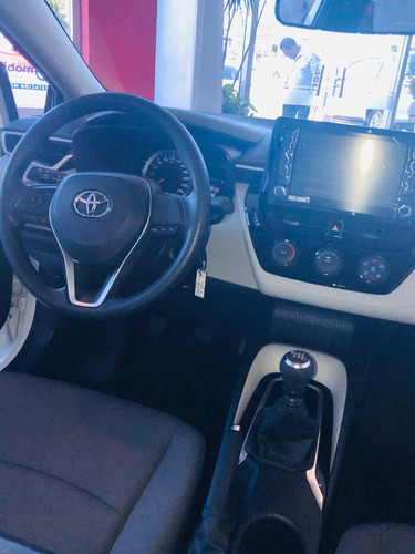 Imagen 8 de 14 de Toyota Corolla 2.0 Xli Cvt 140cv Febrero 2023