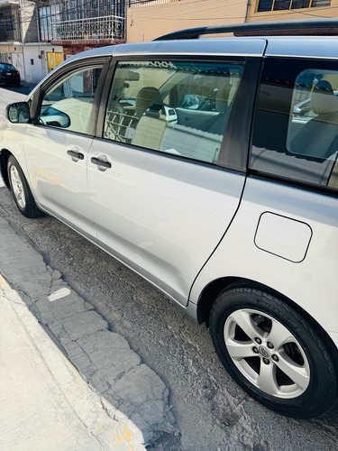 Toyota Sienna 3.5 Ce V6 At