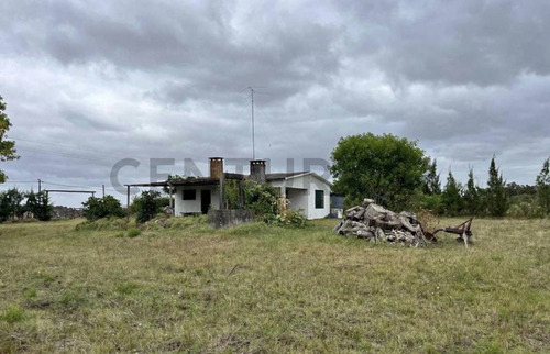 Charca 4 Has Atlántida Norte. Casa Con Cochera Y Parrillero Más Galpón.tajamar