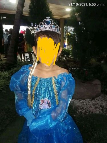 Vendo Hermoso Dizfras De Elsa En Perfecto Estado..