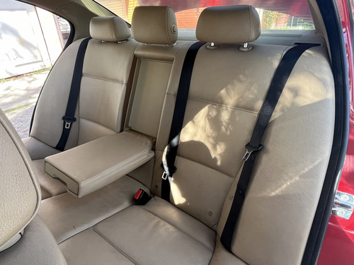 BMW Serie 3 2.5 325ia Progressive At