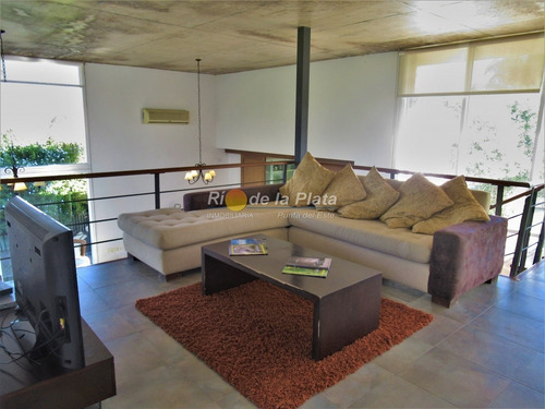 Rincón Del Indio Oportunidad!- Ref: 10437