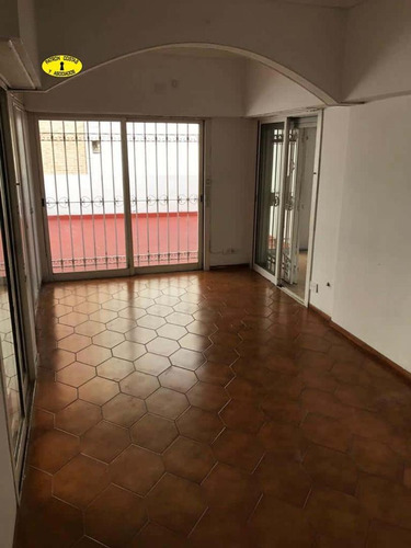 Imagen 8 de 11 de 2908am- Alquiler Ramos Mejia Centro Comercial/ Vivienda