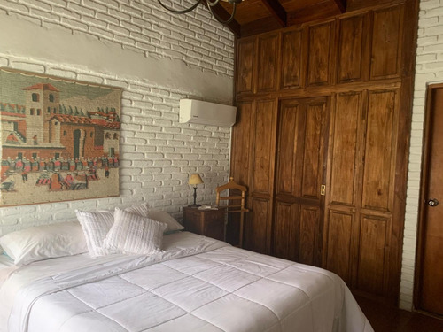 Vendo Muy Lindo Inmueble Con 2 Has, Muy Buena Casa De 150 M2 , Casa De Huésped, Barbacoa, Piscina Y Muchos Árboles. Acepta Banco!!!