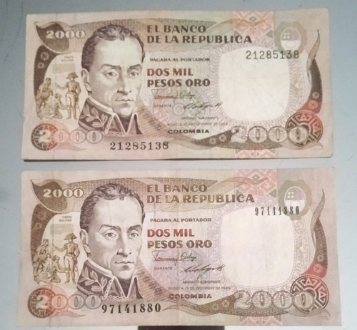 Dos Billetes De 2000 Pesos  Del Año 1986, Estado 7